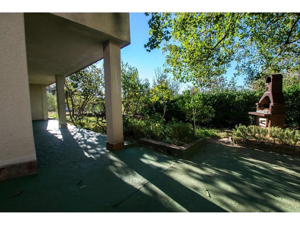 Apartments Velebit Starigrad Paklenica Bagian luar foto