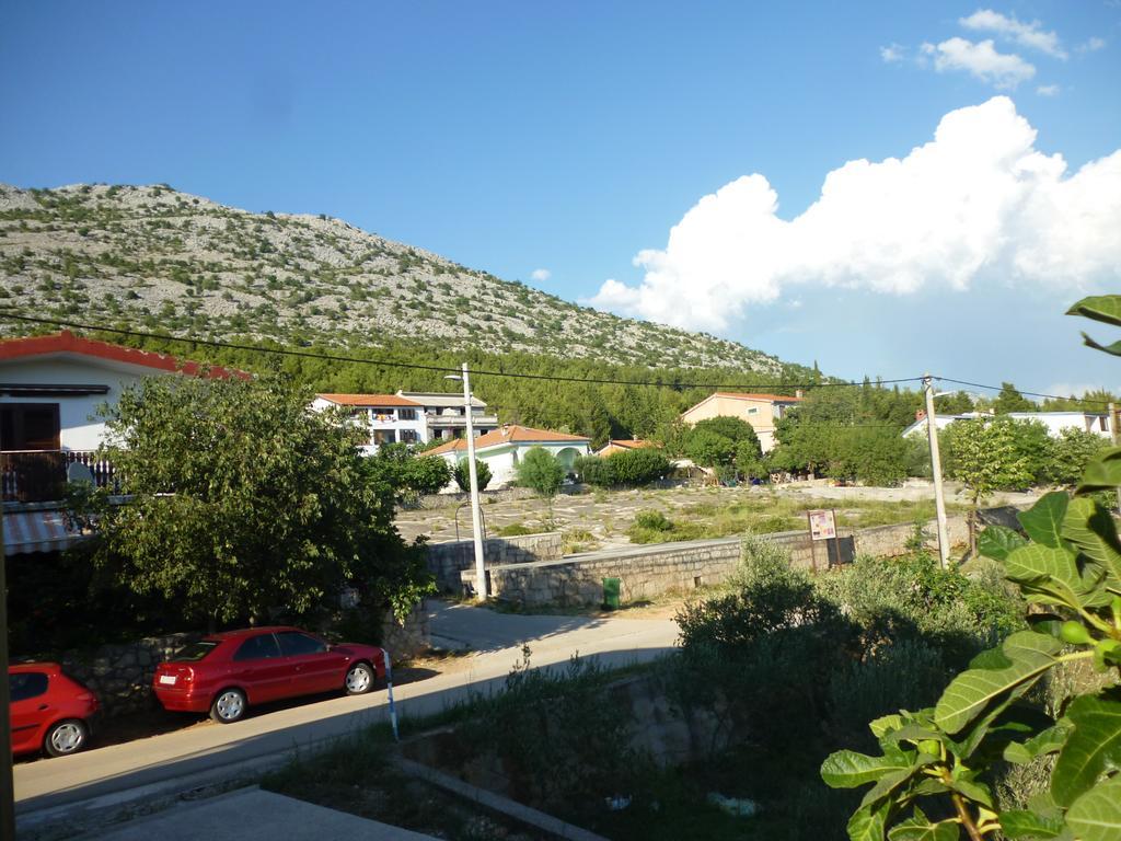 Apartments Velebit Starigrad Paklenica Bagian luar foto